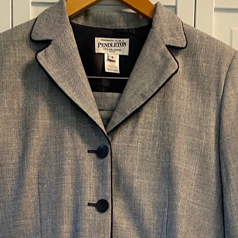 NWT Pendleton Pantsuit 8P Navy/White